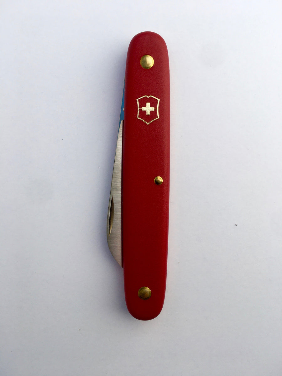 My Victorinox Gardener / Floral Knives (red nylon) : r/victorinox